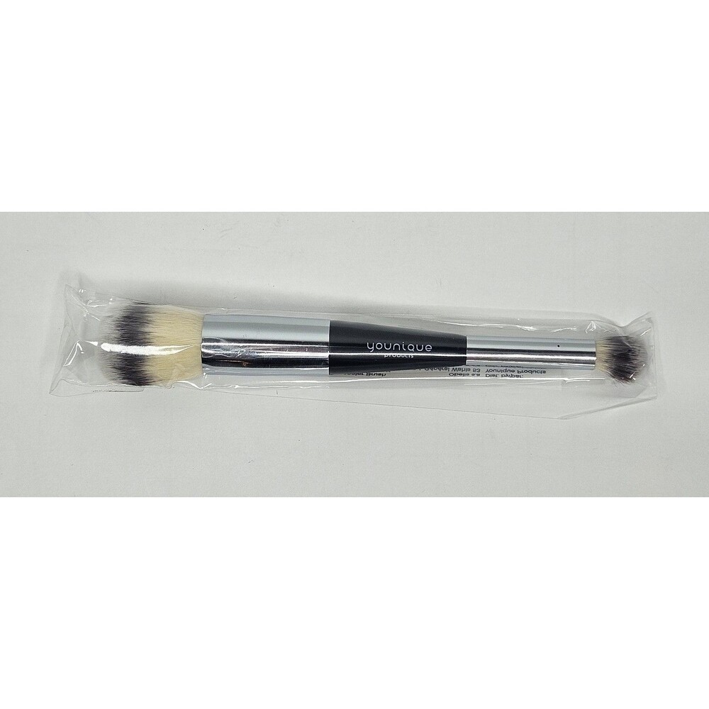 Younique Powder Concealer Brush New Makeup Brush